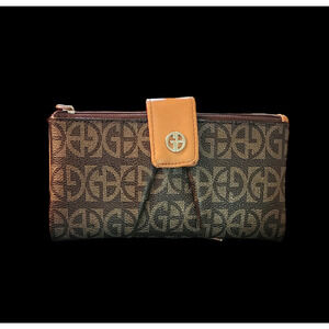 Gianni Bernini faux leather wallet.